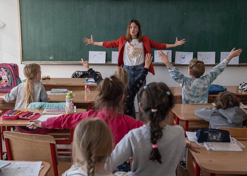 ルーマニアに避難した子どもたちの補習校